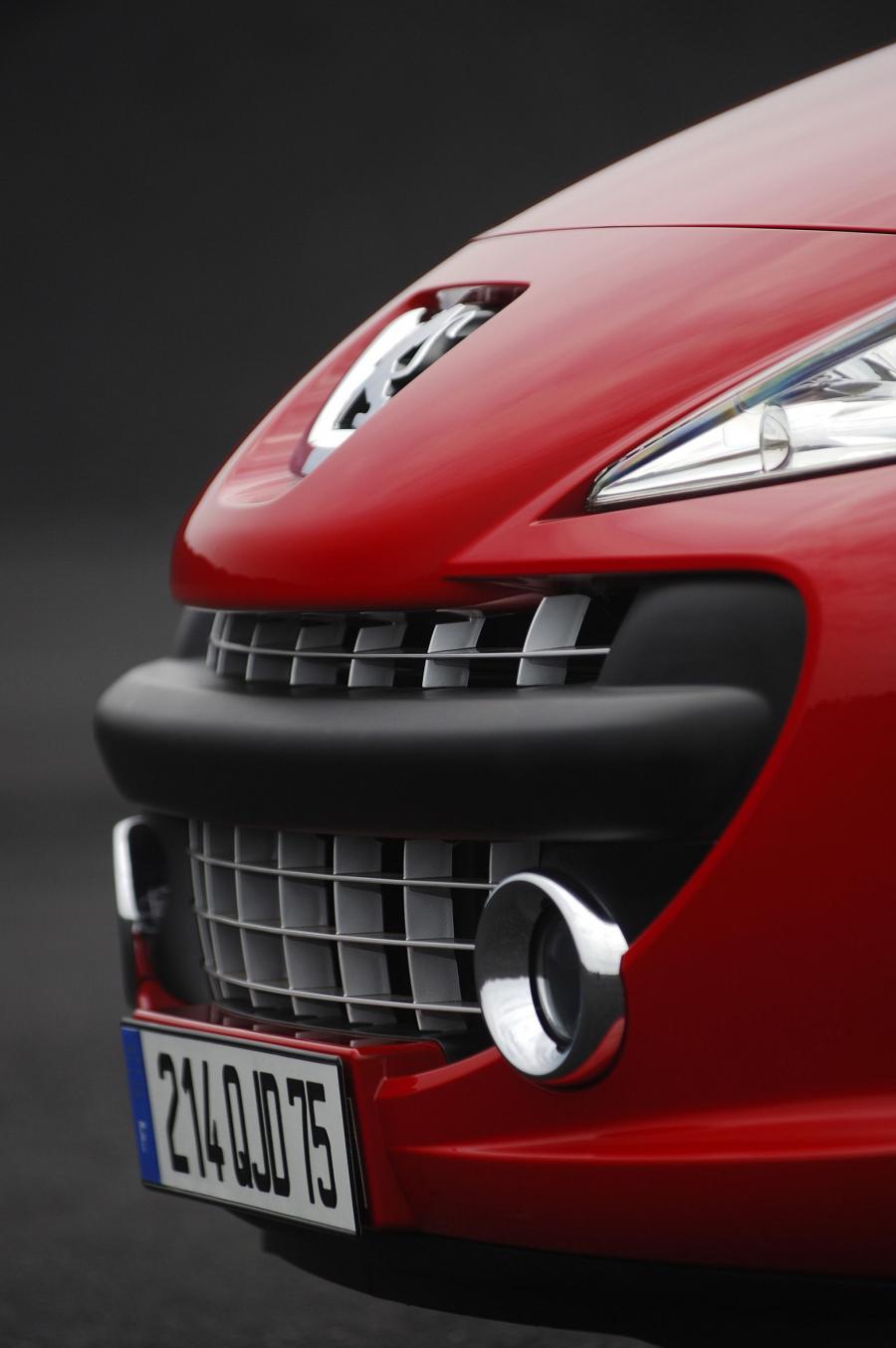  Peugeot 207 2006 года  (фото 171 из 180)